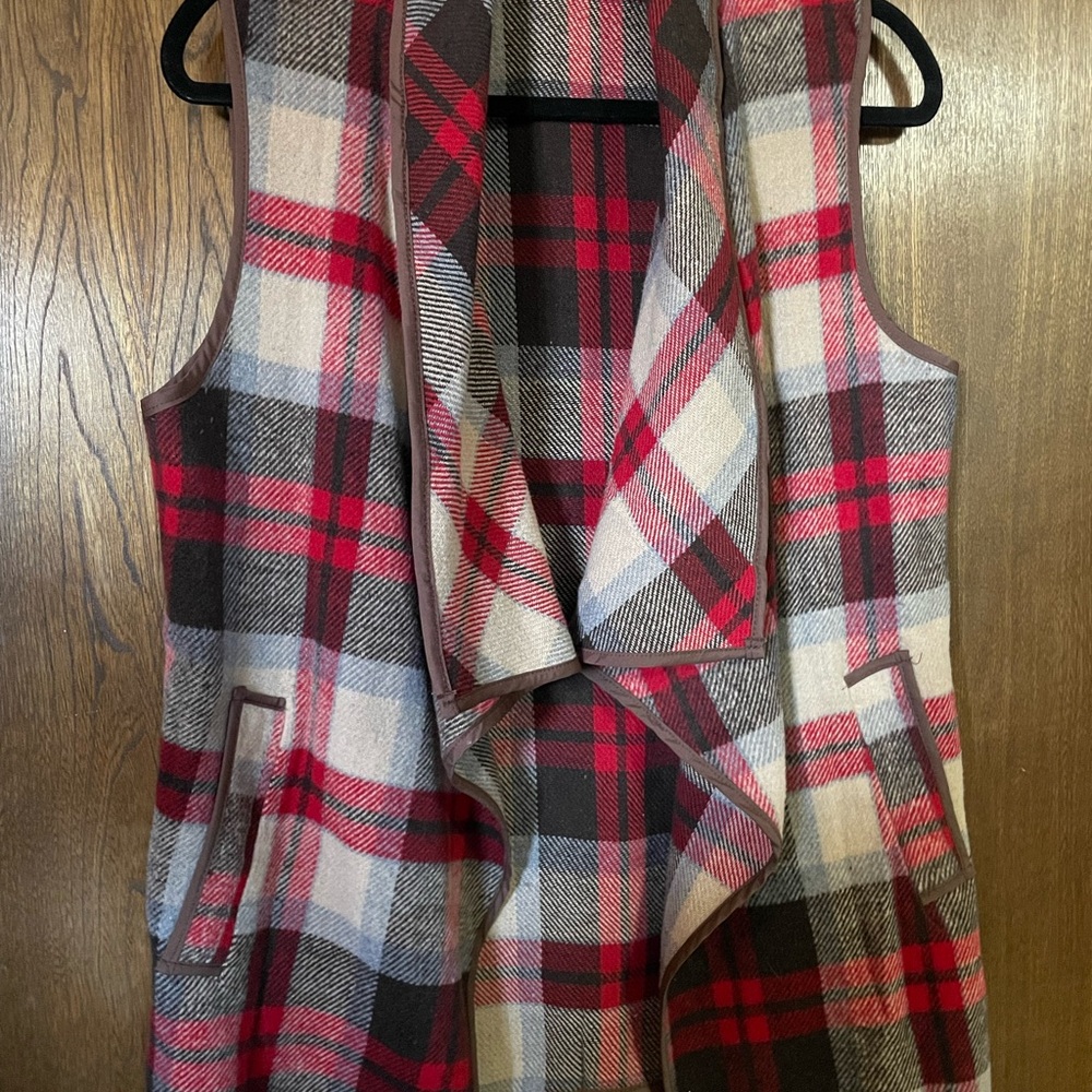 Plaid Women's Vest- Red and Gray